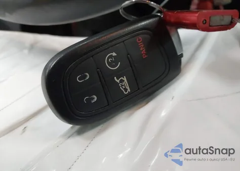 2016 Jeep Cherokee High Altitude from USA, damaged, VIN 1C4PJMDS6GW322647